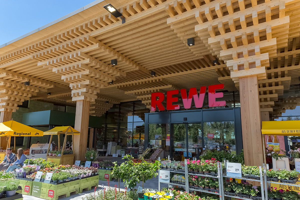 REWE Green Building Supermarkt WiesbadenErbenheim